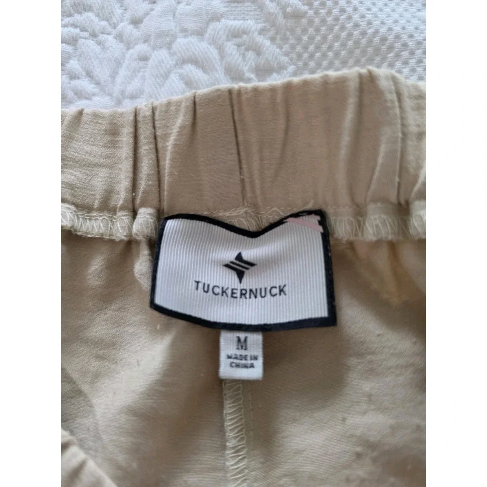 Tuckernuck Khaki Nolan Pull On Luxury Coastal Preppy Designer Shorts Size M - Picture 4 of 5